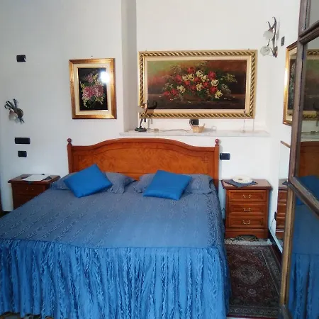 Hotel Fairy Queen Isola d'Asti